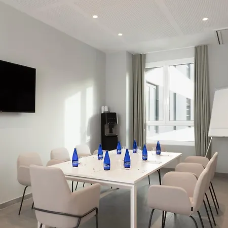 Hampton By Hilton Martiricos 酒店 马拉加